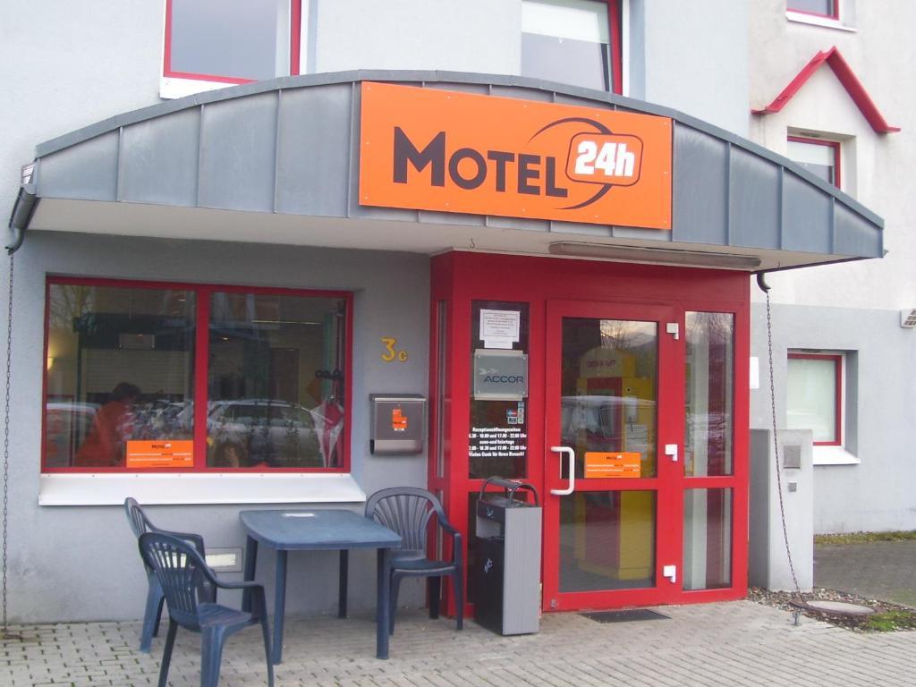 Motel 24H Mannheim Ngoại thất bức ảnh