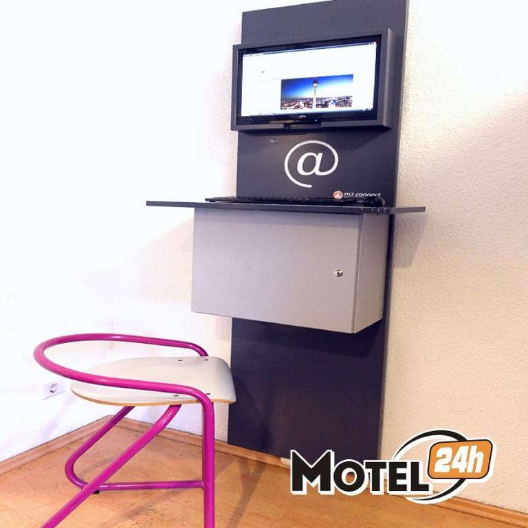 Motel 24H Mannheim Ngoại thất bức ảnh